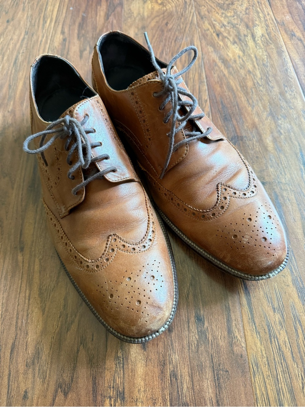 Men's Tan Leather Wingtip Oxfords